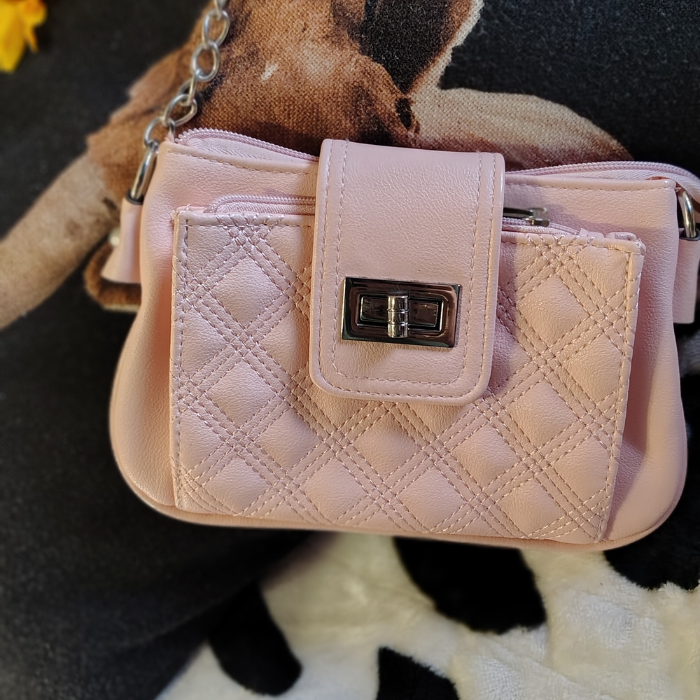 Chic Pink Quilted Crossbody Bag
